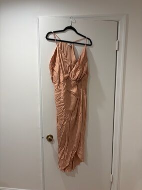 Joie Peach Gathered Midi Dress with Draped Skirt
